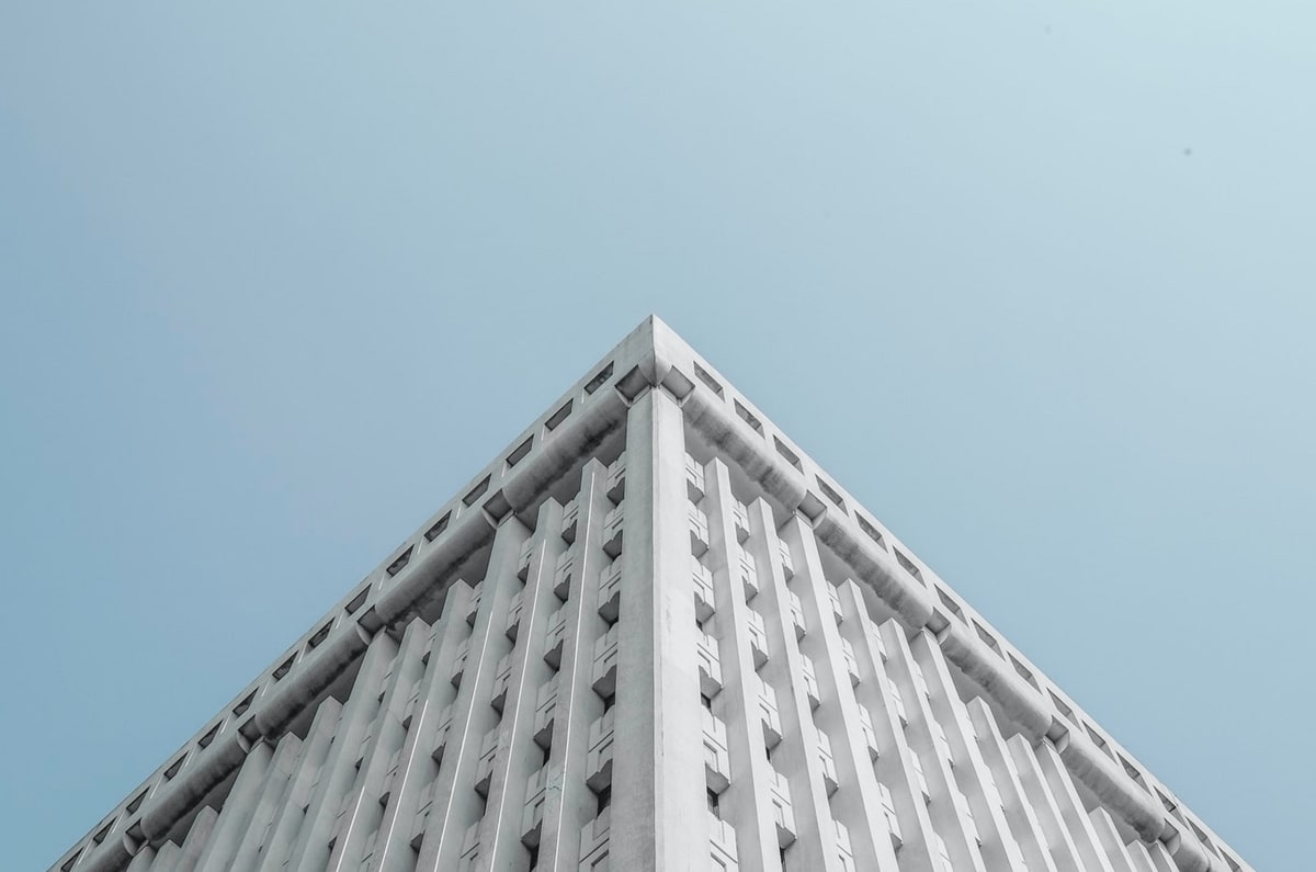 kaiyun-键盘侠|湖人终于防守了&amp;直接让穆雷隐身！LBJ篮下各种被砍却不吹