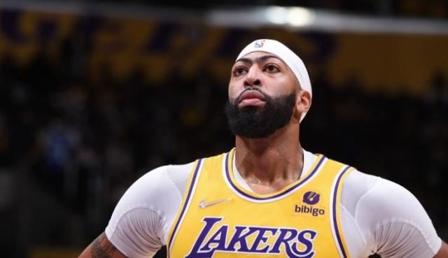 连续两年落选全明星 戴维斯“喜提”假期有助湖人