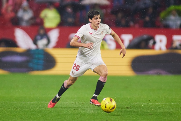 开云注册网址-记者：尤文有意胡安卢但塞维利亚要价2000万欧，需看是否接受租借