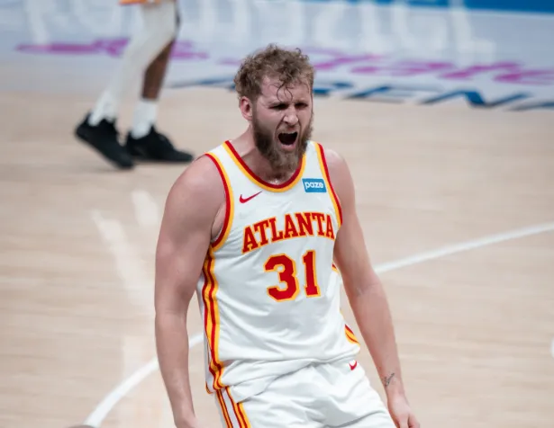 开云注册网址-兰代尔老鹰首秀26分，得分助攻平生涯最高&amp;amp;三分创生涯新高